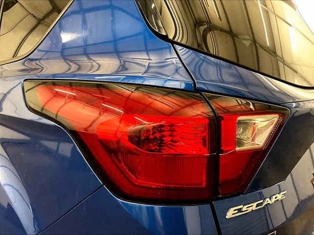 Certified 2019 Ford Escape SE AWD/4WD image 28