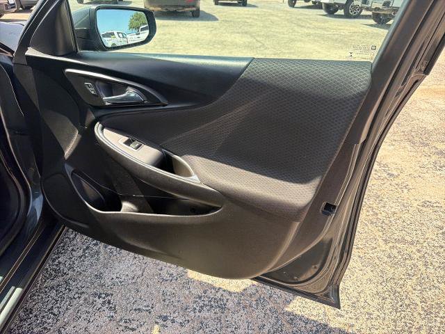 Used 2018 Chevrolet Malibu LT FWD image 39