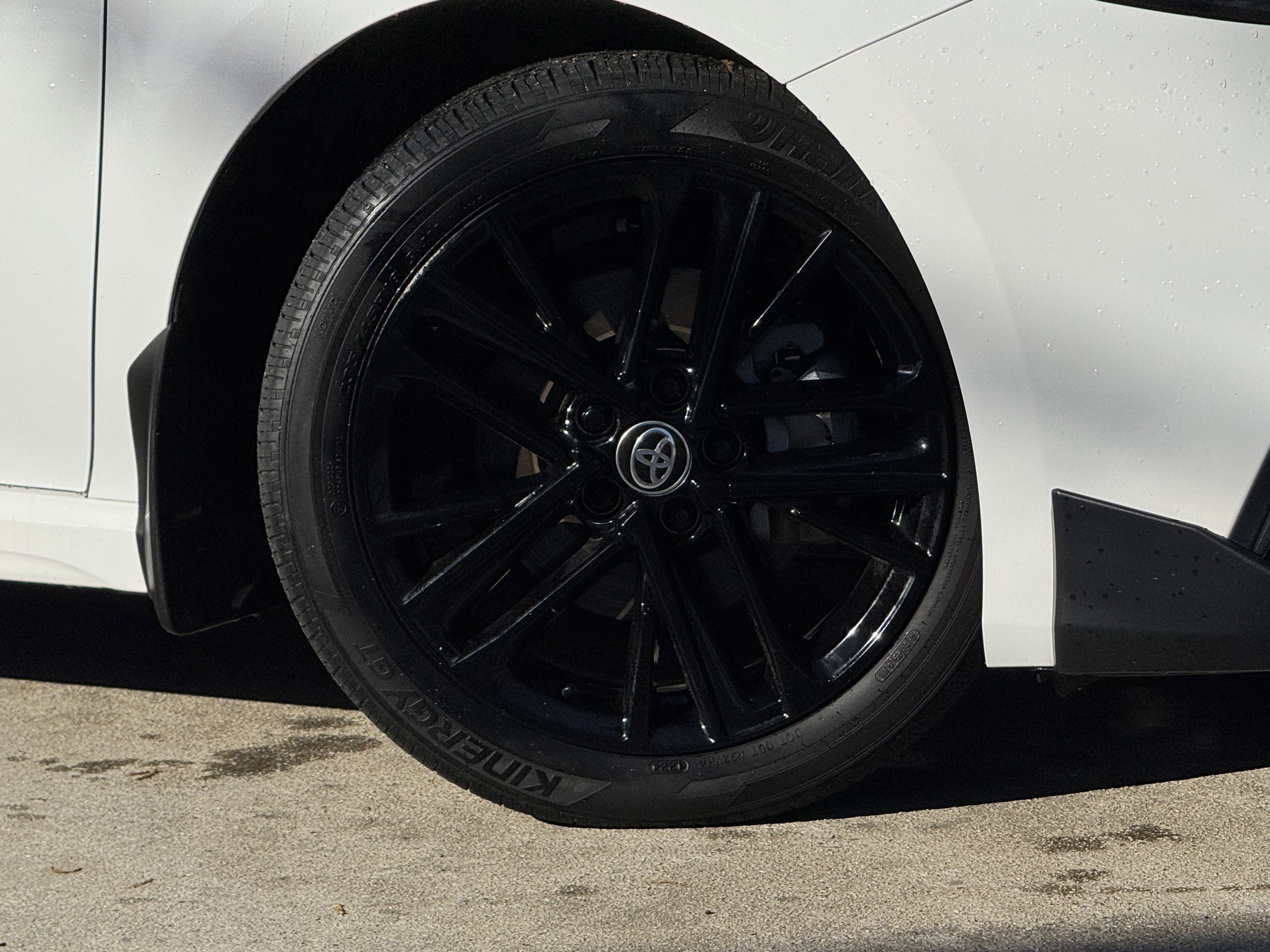 Used 2025 Toyota Camry SE image 8