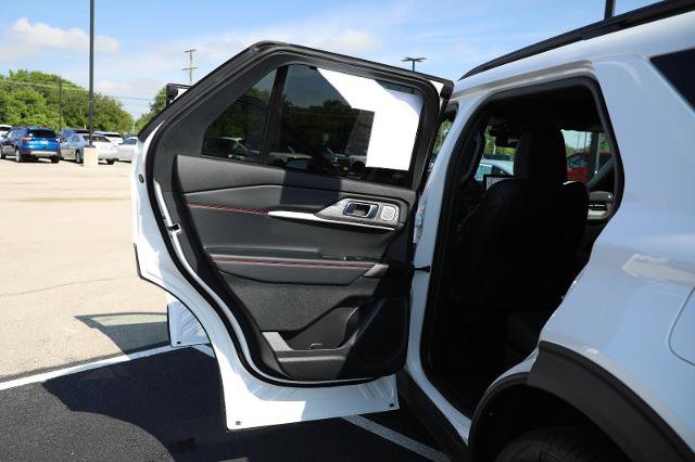 Certified 2026 Ford Explorer ST w/ Sun And Sound Package AWD/4WD image 31