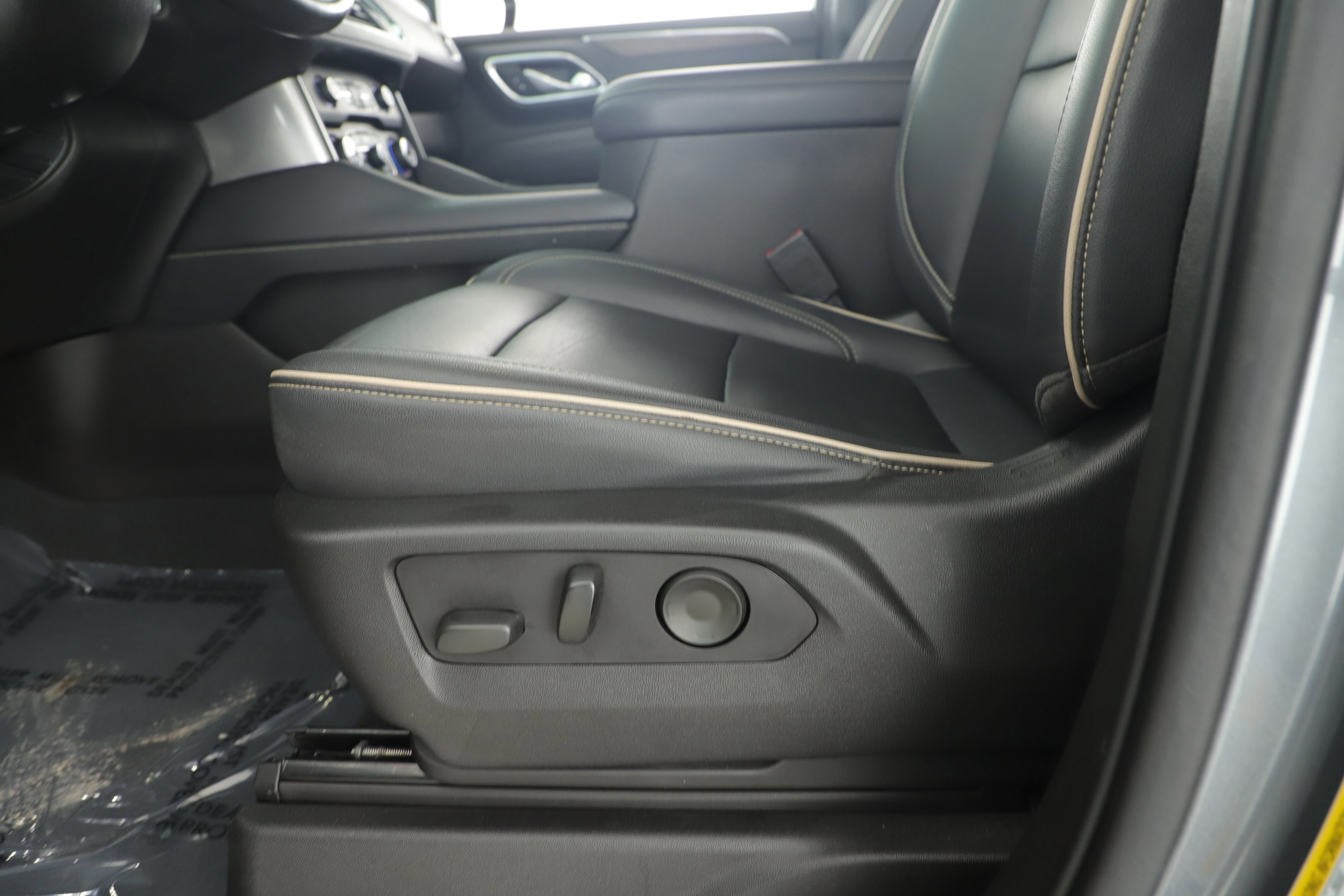 Used 2021 Chevrolet Tahoe Premier w/ Texas Edition image 10