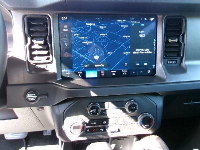 Certified 2025 Ford Bronco Badlands AWD/4WD image 11