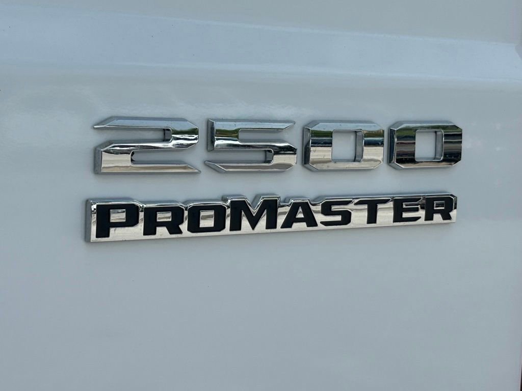 Used 2024 RAM ProMaster 2500 w/ Convenience Group FWD image 20