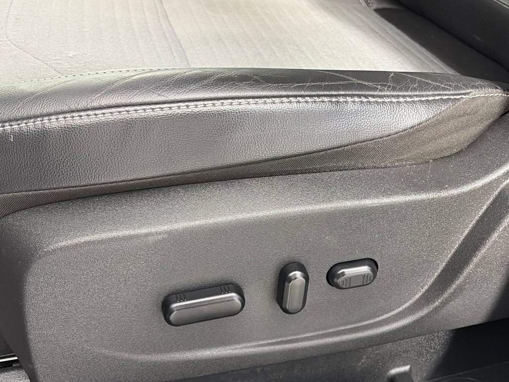 Certified 2019 Ford Escape SE AWD/4WD image 26