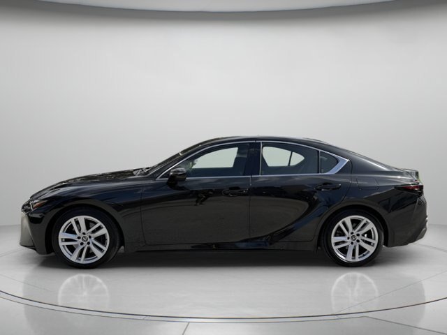 Used 2024 Lexus IS 300 w/ Comfort Package RWD image 6