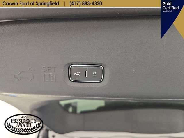 Certified 2025 Ford Expedition Platinum AWD/4WD image 21