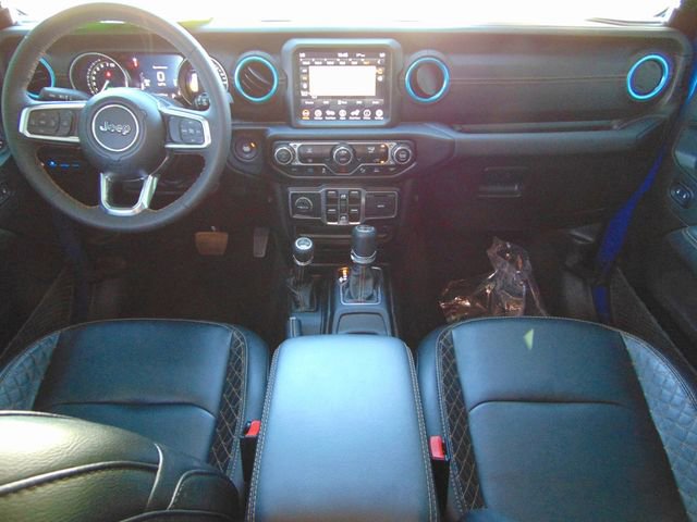 Used 2023 Jeep Wrangler Unlimited Sahara AWD/4WD image 22