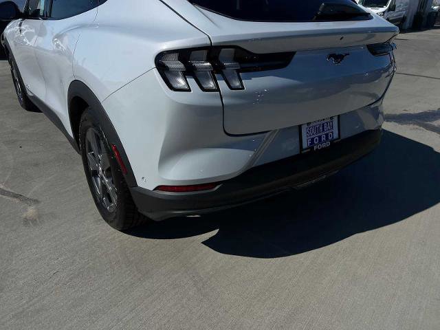 Certified 2023 Ford Mustang Mach-E Select image 5