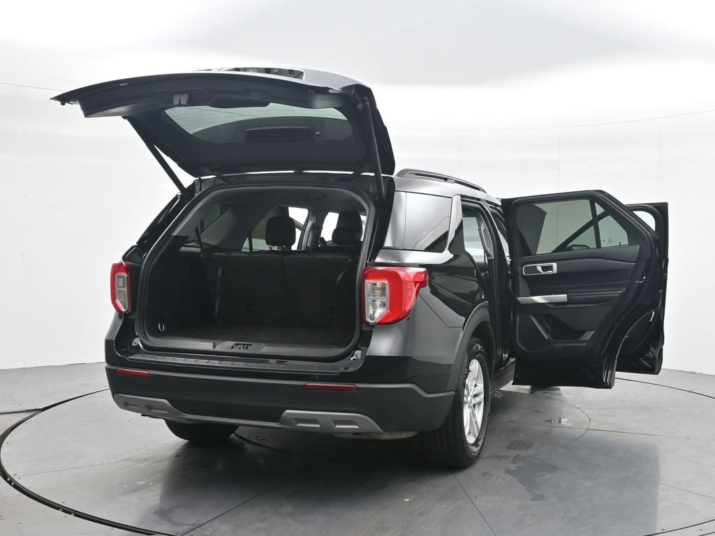 Certified 2024 Ford Explorer XLT w/ Equipment Group 202A image 44