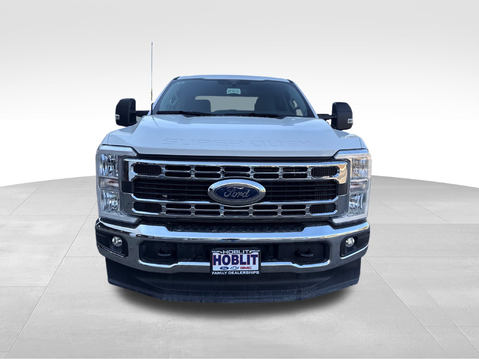 Certified 2025 Ford F250 XLT AWD/4WD image 8
