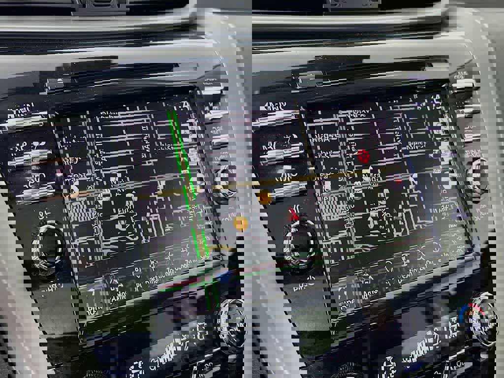 Used 2020 Nissan Murano Platinum image 28