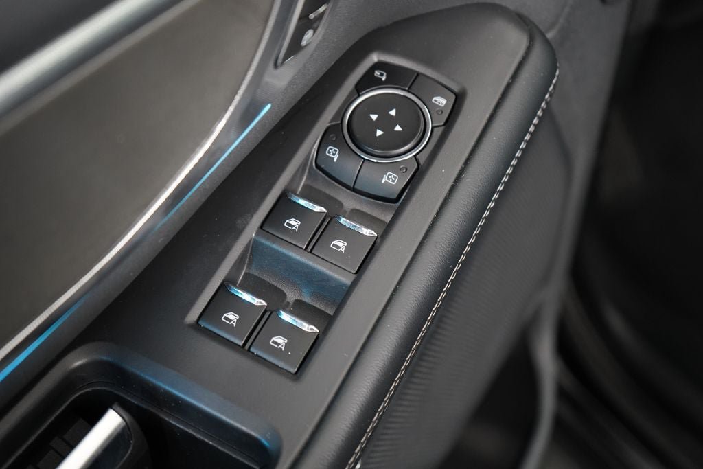 Certified 2025 Ford Expedition Platinum AWD/4WD image 19
