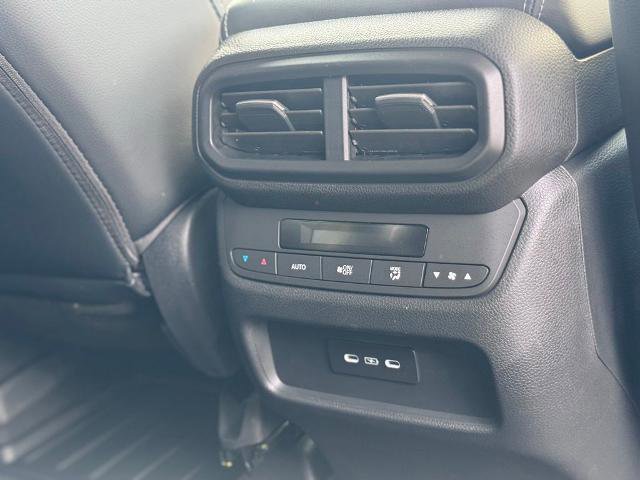 Used 2025 Honda Pilot EX-L image 24