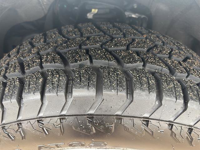 Used 2021 Chevrolet Colorado W/T w/ Custom Special Edition image 10