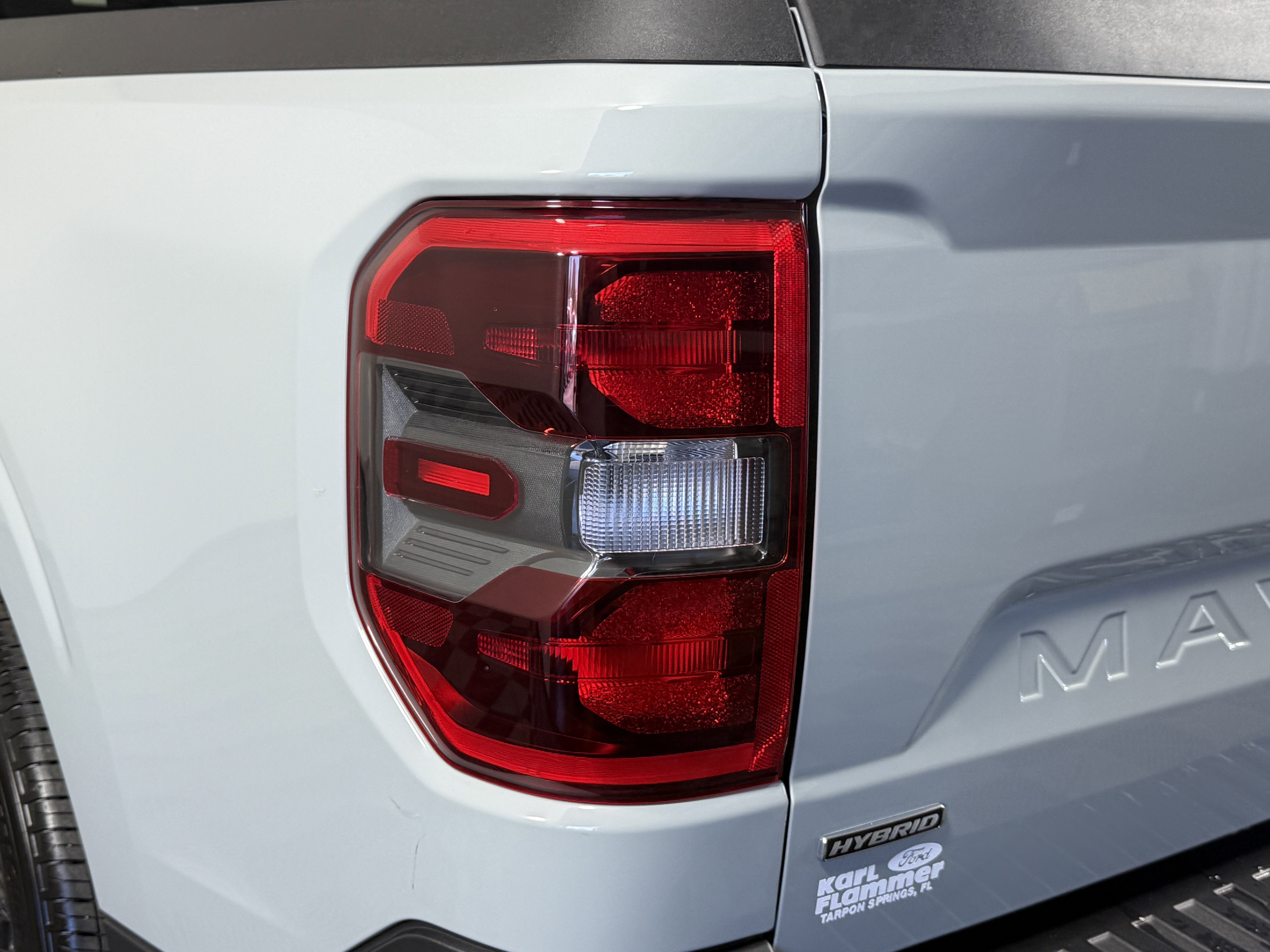 Certified 2024 Ford Maverick XLT w/ XLT Luxury Package image 8