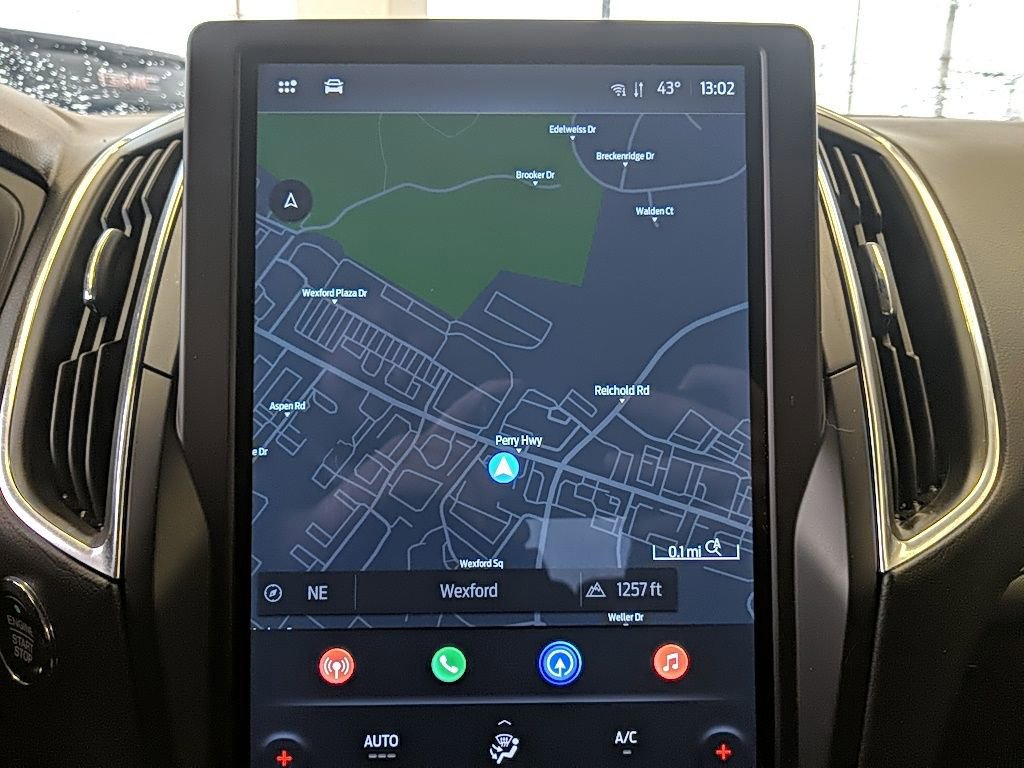 Certified 2024 Ford Edge Titanium w/ Equipment Group 301A image 19