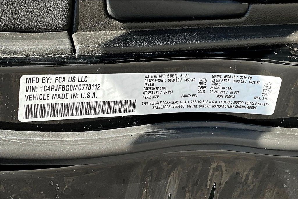 Used 2021 Jeep Grand Cherokee Limited AWD/4WD image 21