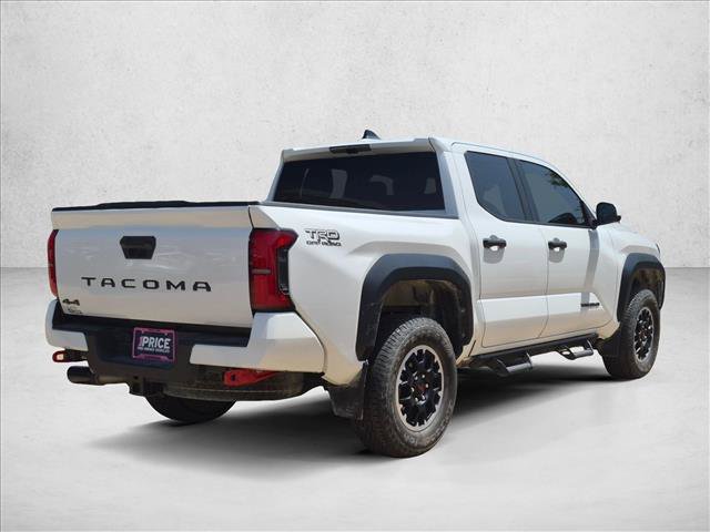 Used 2024 Toyota Tacoma TRD Off-Road AWD/4WD image 5