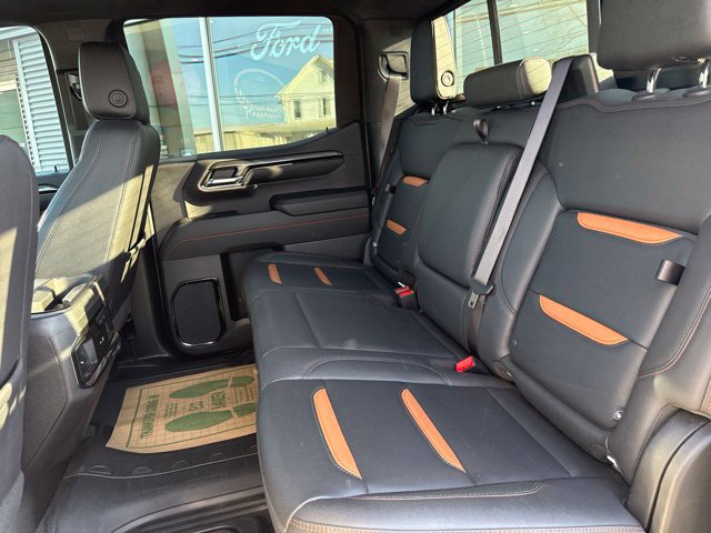 Used 2024 GMC Sierra 1500 AT4 w/ AT4 Preferred Package AWD/4WD image 41