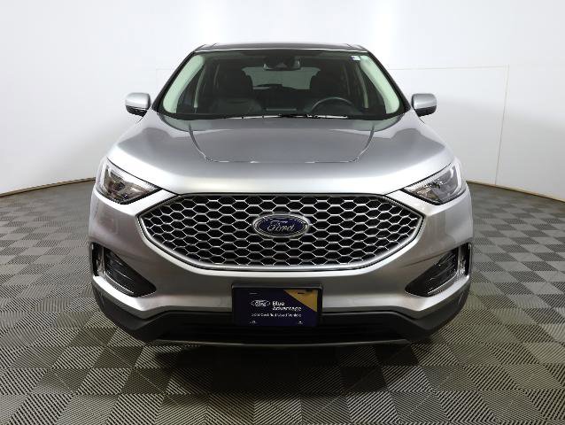 Certified 2024 Ford Edge SEL w/ Convenience Package image 3