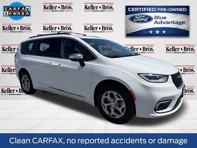 Used 2023 Chrysler Pacifica Limited AWD/4WD image 1