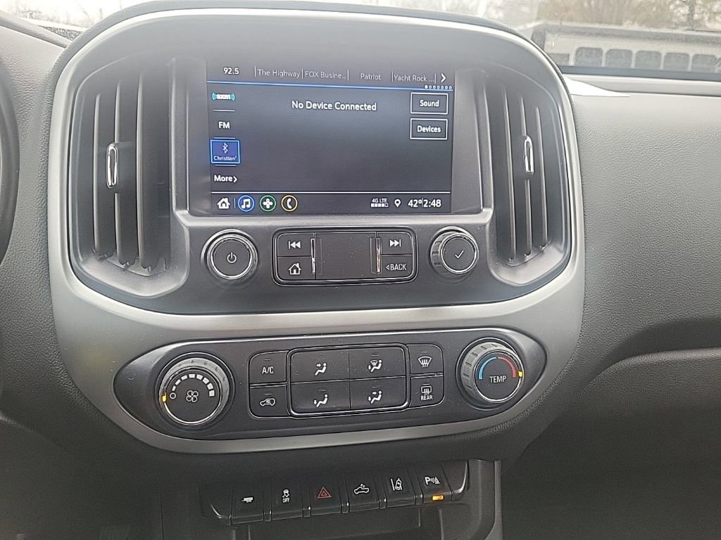 Used 2022 Chevrolet Colorado LT w/ Safety Package image 11