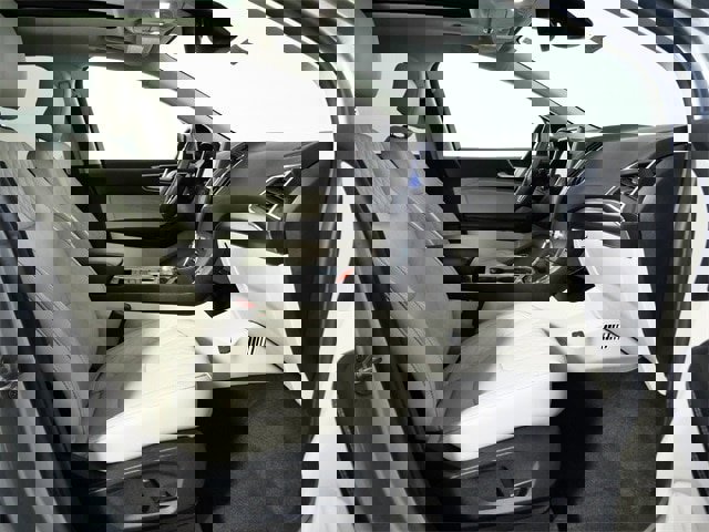 Certified 2023 Ford Edge Titanium w/ Equipment Group 301A image 10