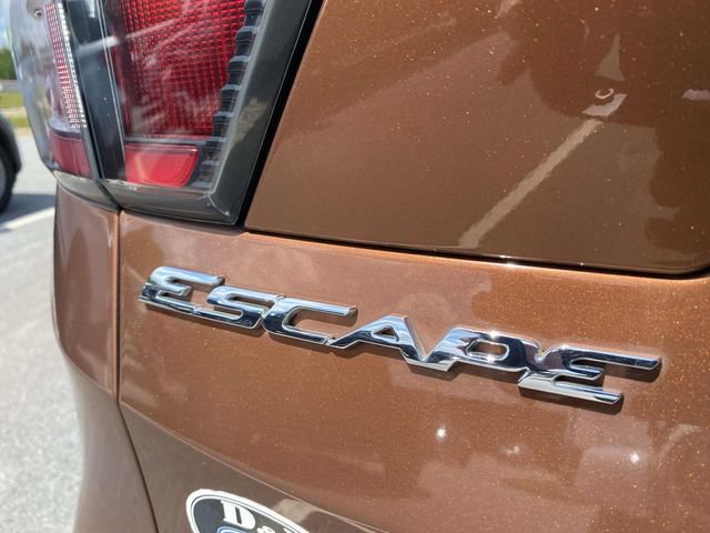 Certified 2017 Ford Escape SE FWD image 11