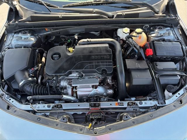Used 2024 Chevrolet Malibu LT FWD image 9