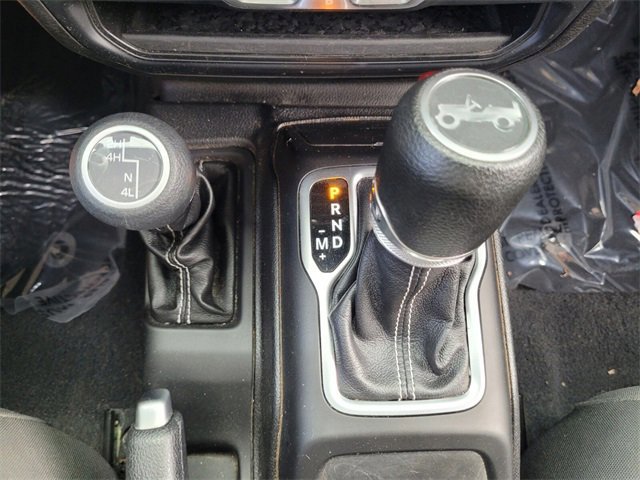 Used 2019 Jeep Wrangler Unlimited Sahara image 28