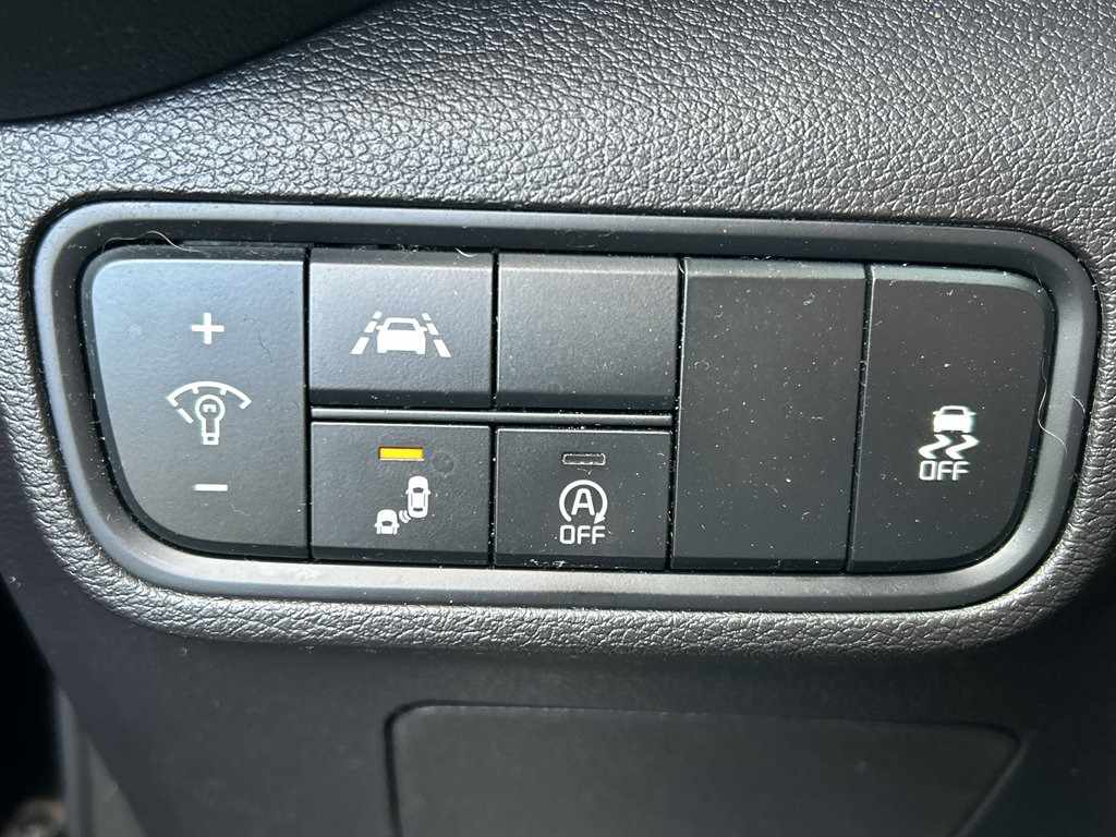Used 2020 Kia Soul S FWD image 16