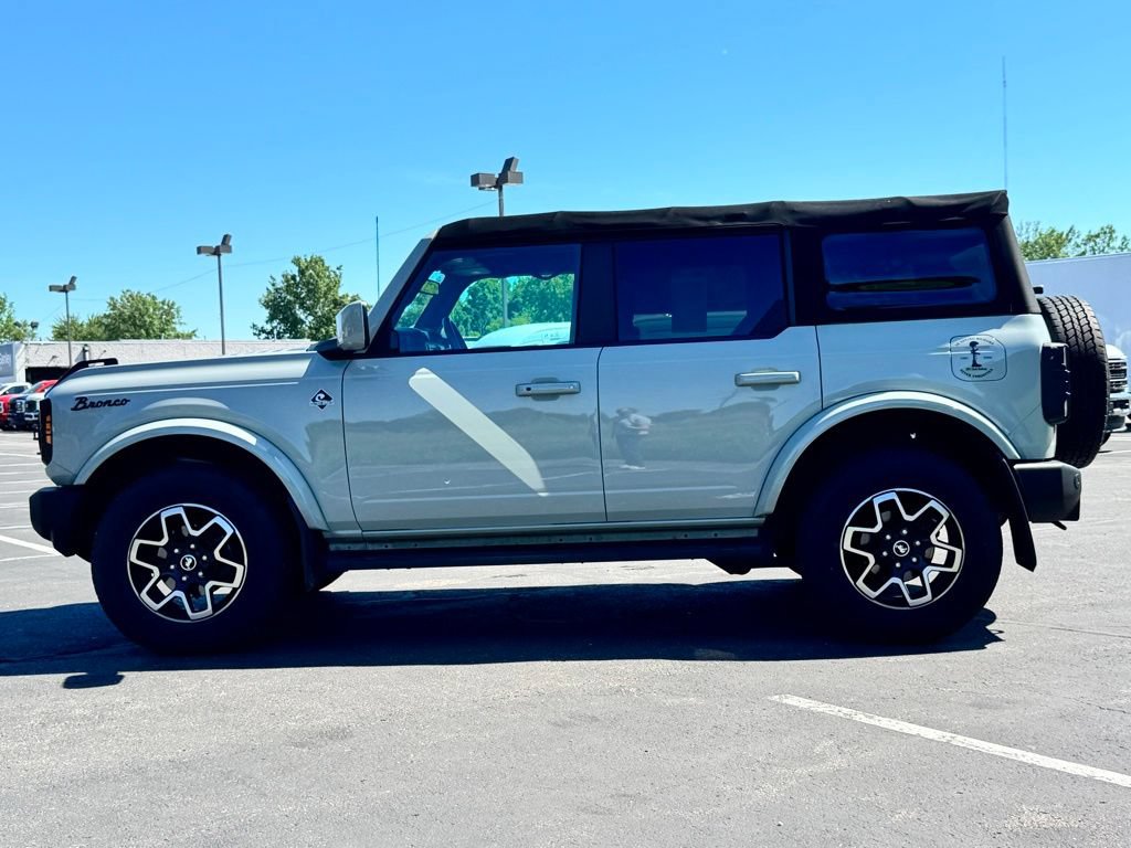 Certified 2022 Ford Bronco Outer Banks AWD/4WD image 5