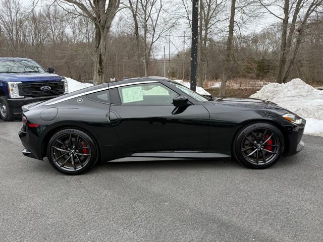 Used 2023 Nissan Z PERFORMANCE w/ Floor Mat Package (L93) image 2