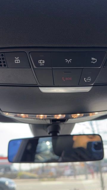 Used 2019 Mercedes-Benz E 300 4MATIC image 16