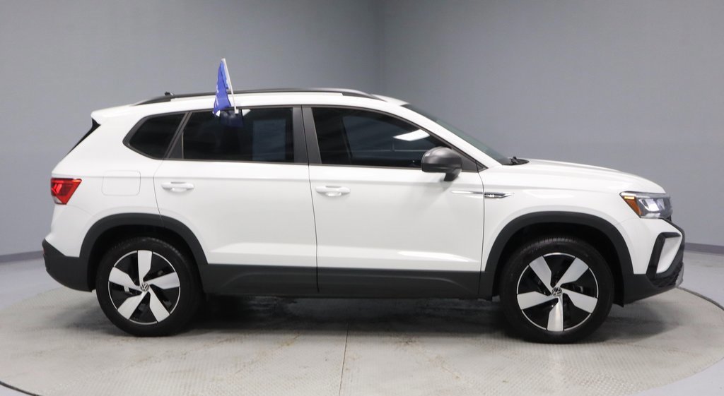 Used 2024 Volkswagen Taos S image 6