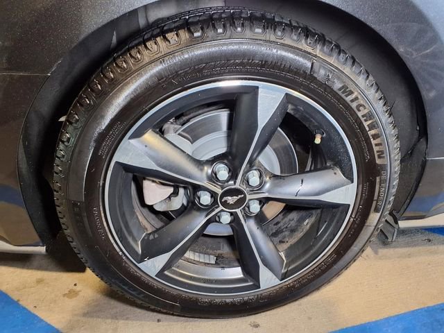 Certified 2020 Ford Mustang Coupe RWD image 24