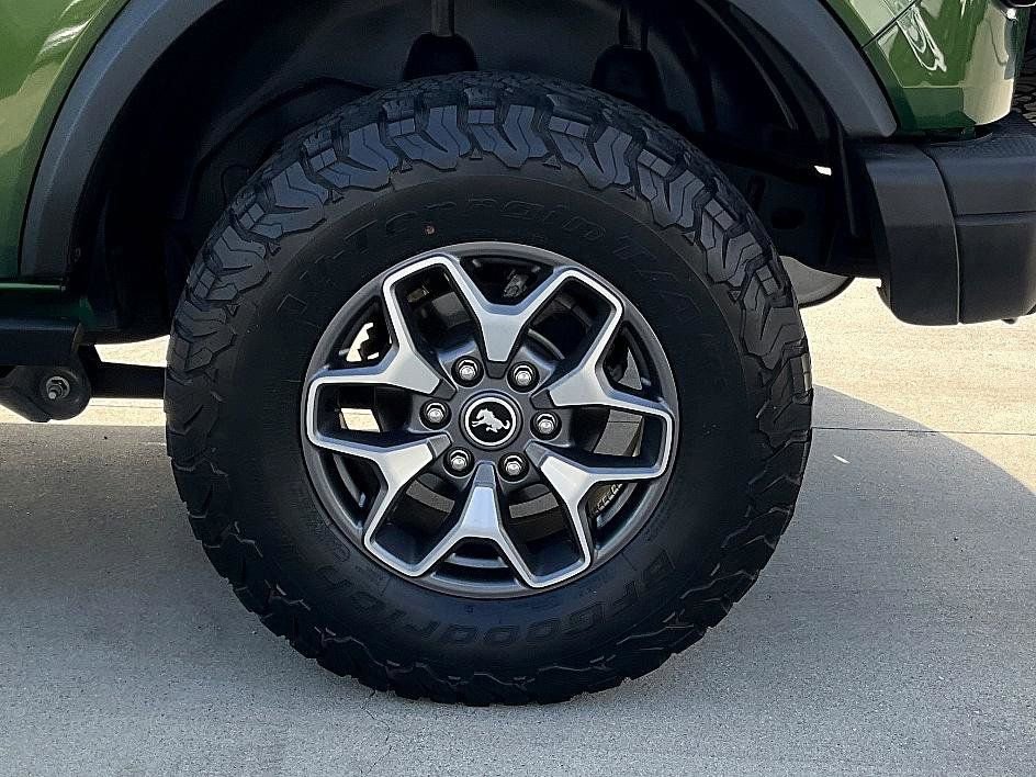 Certified 2023 Ford Bronco Badlands AWD/4WD image 12