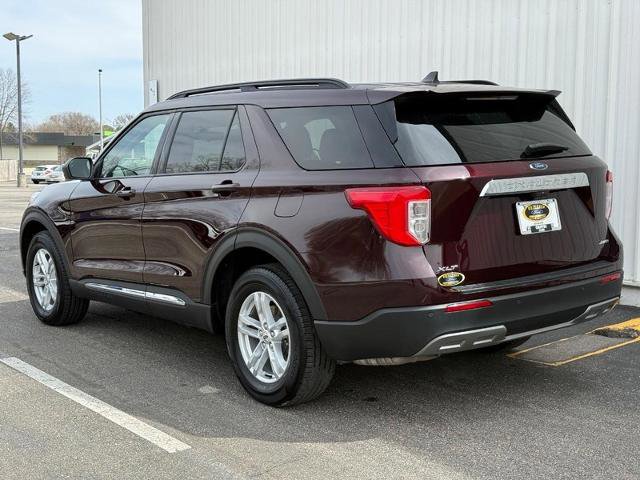 Certified 2023 Ford Explorer XLT w/ Equipment Group 202A image 4