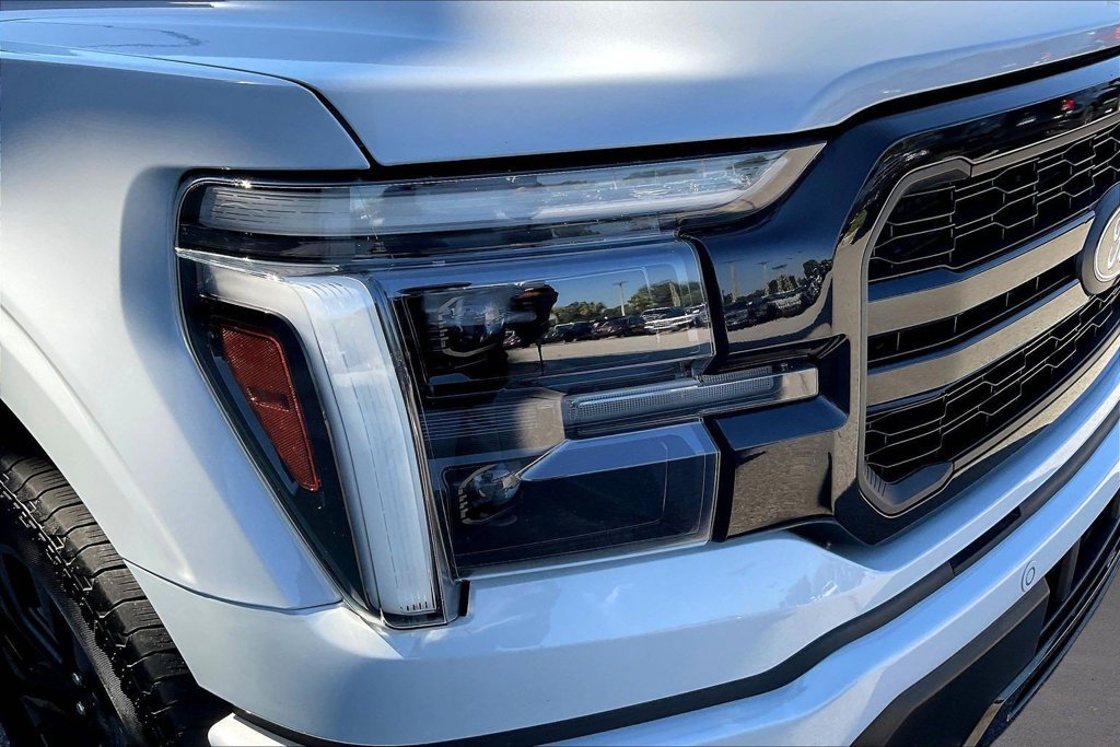 Certified 2025 Ford F150 Lariat w/ Equipment Group 501A Mid AWD/4WD image 32