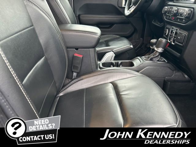 Used 2019 Jeep Wrangler Unlimited Sahara AWD/4WD image 44