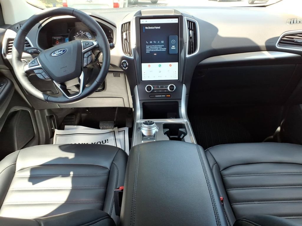Certified 2024 Ford Edge SEL w/ Convenience Package AWD/4WD image 11