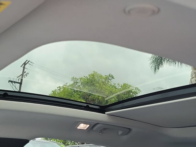 Certified 2023 Ford Escape SE w/ PHEV Premium Package FWD image 15