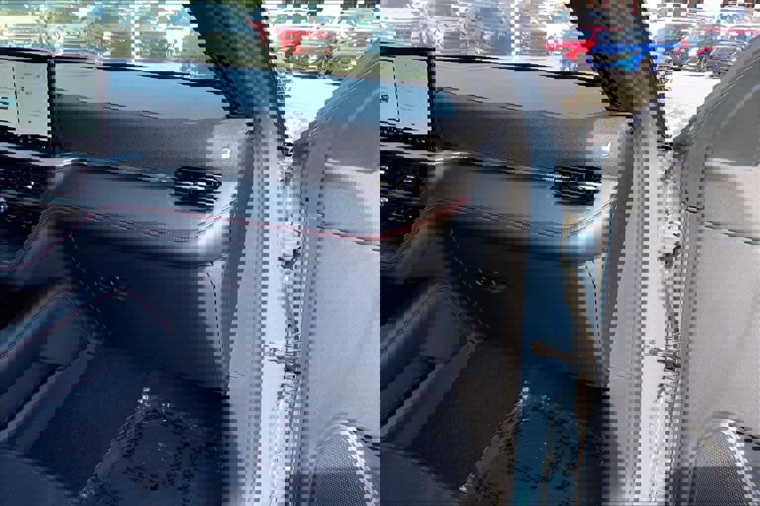 Certified 2025 Ford Explorer ST w/ Sun And Sound Package image 18