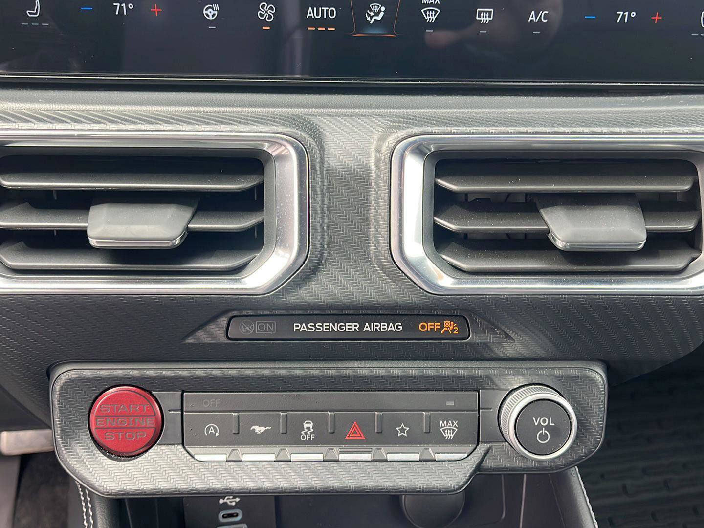 Certified 2025 Ford Mustang GT Premium image 20