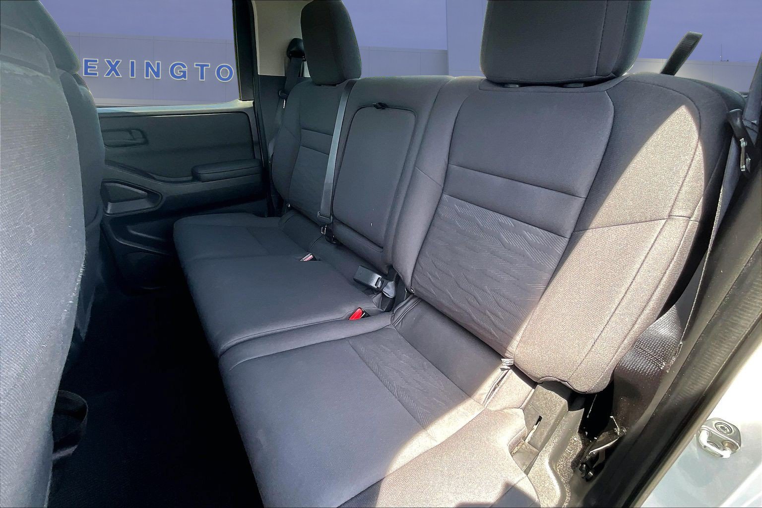 Used 2022 Nissan Frontier S w/ Technology Package AWD/4WD image 23