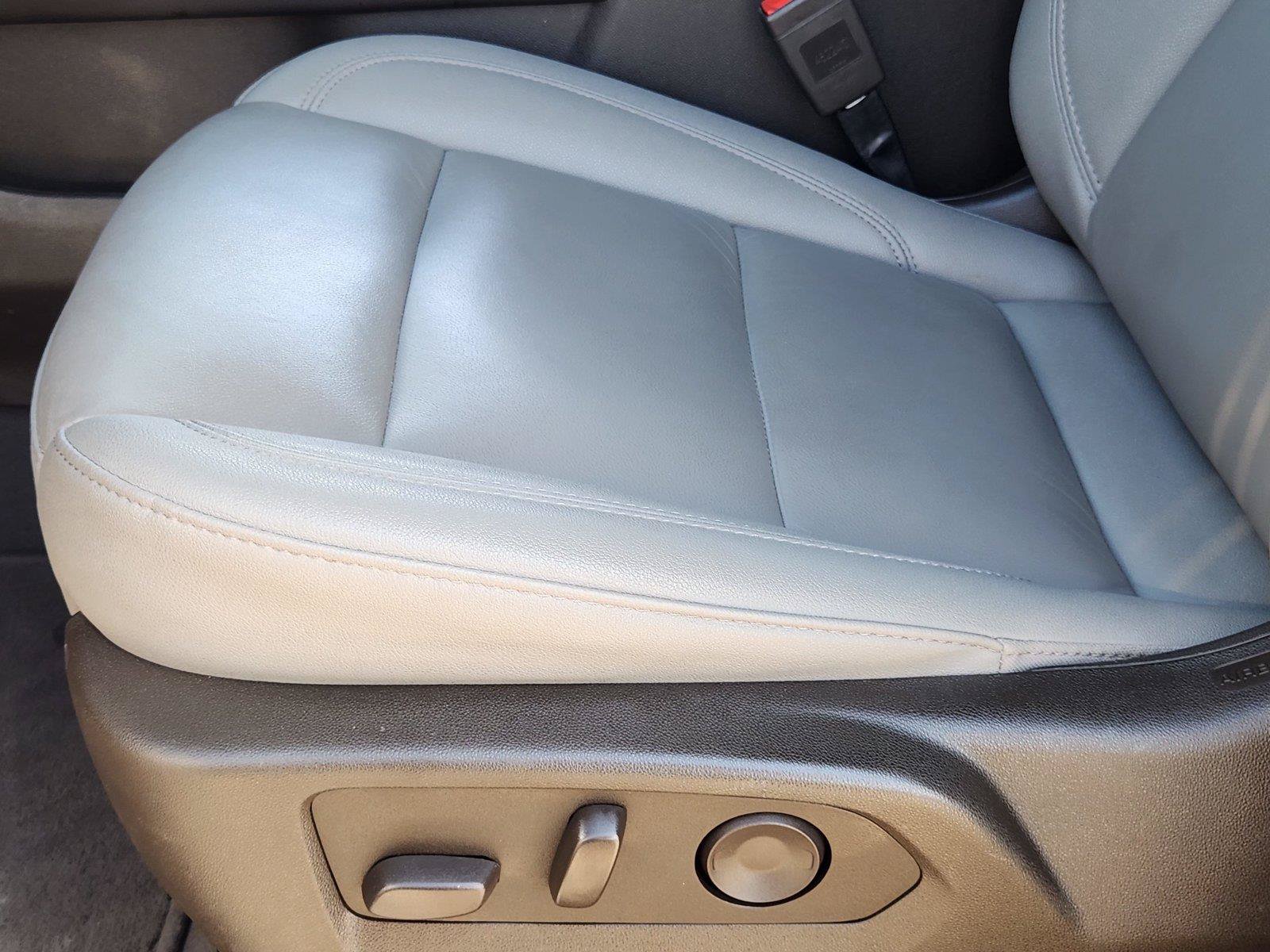 Used 2025 Chevrolet Tahoe LT RWD image 29