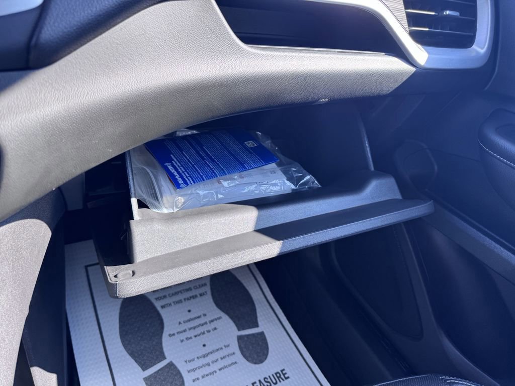 Used 2023 GMC Terrain SLT image 24