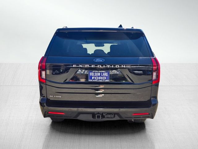 Certified 2025 Ford Expedition Active AWD/4WD image 5
