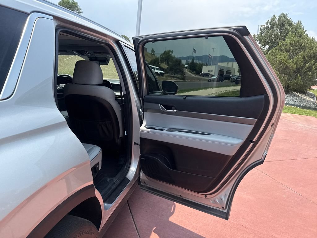 Used 2025 Hyundai Palisade SEL AWD/4WD image 24