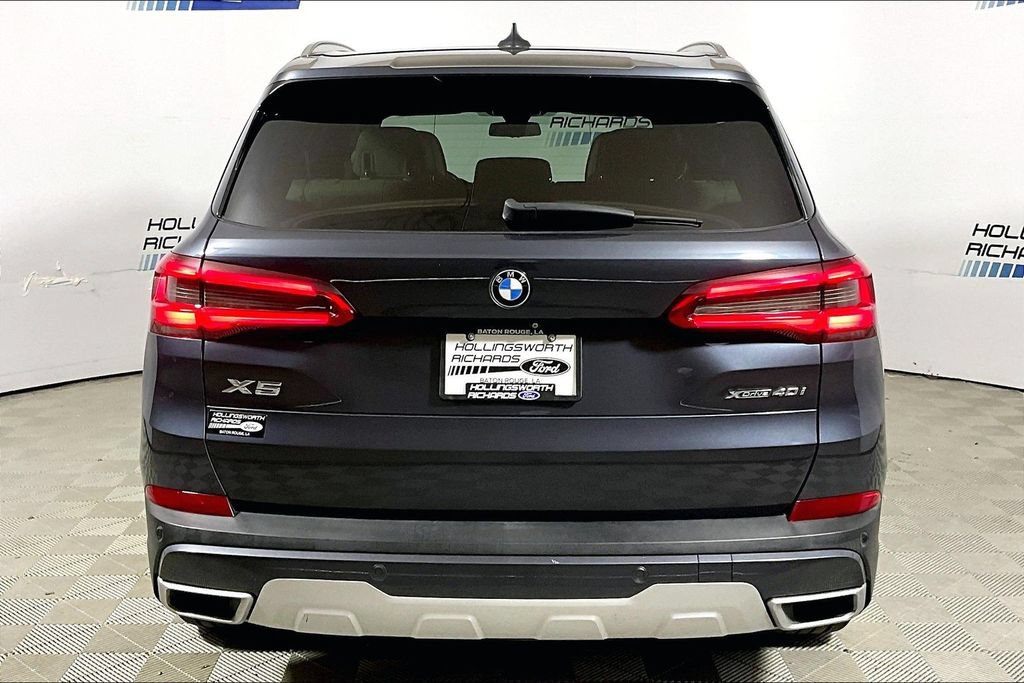 Used 2019 BMW X5 xDrive40i w/ Luxury Seating Package AWD/4WD image 4